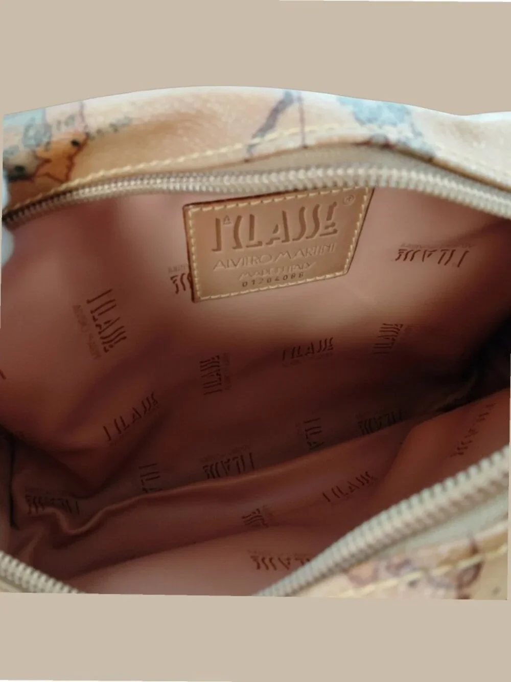 Alviero Martini Classe Geo Classic Bag Iconic Map Print Toiletry-Made in Italy
